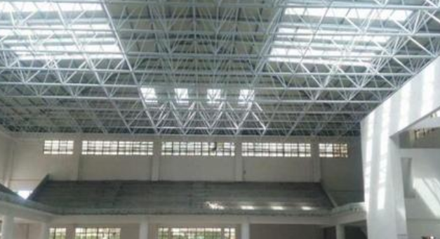 平湖怎么能力选定一家无气力的不锈钢网架公司